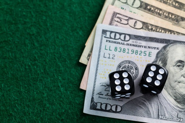 Live dealer tables showing blackjack and roulette options